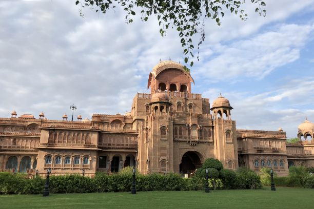 Bikaner Desert Ride Cabs